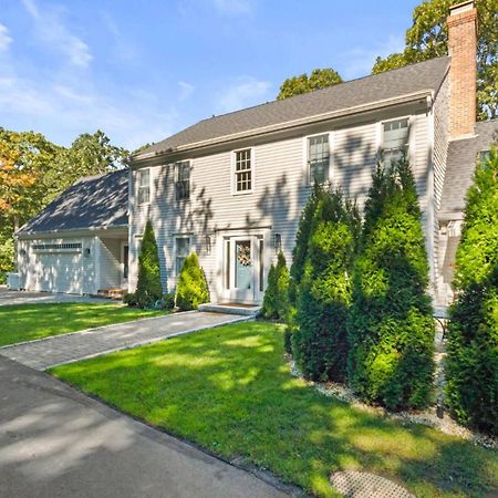 Barnstable Luxury Family Retreat With Pool, Fire Pit And Beach Nearby Villa Exterior photo