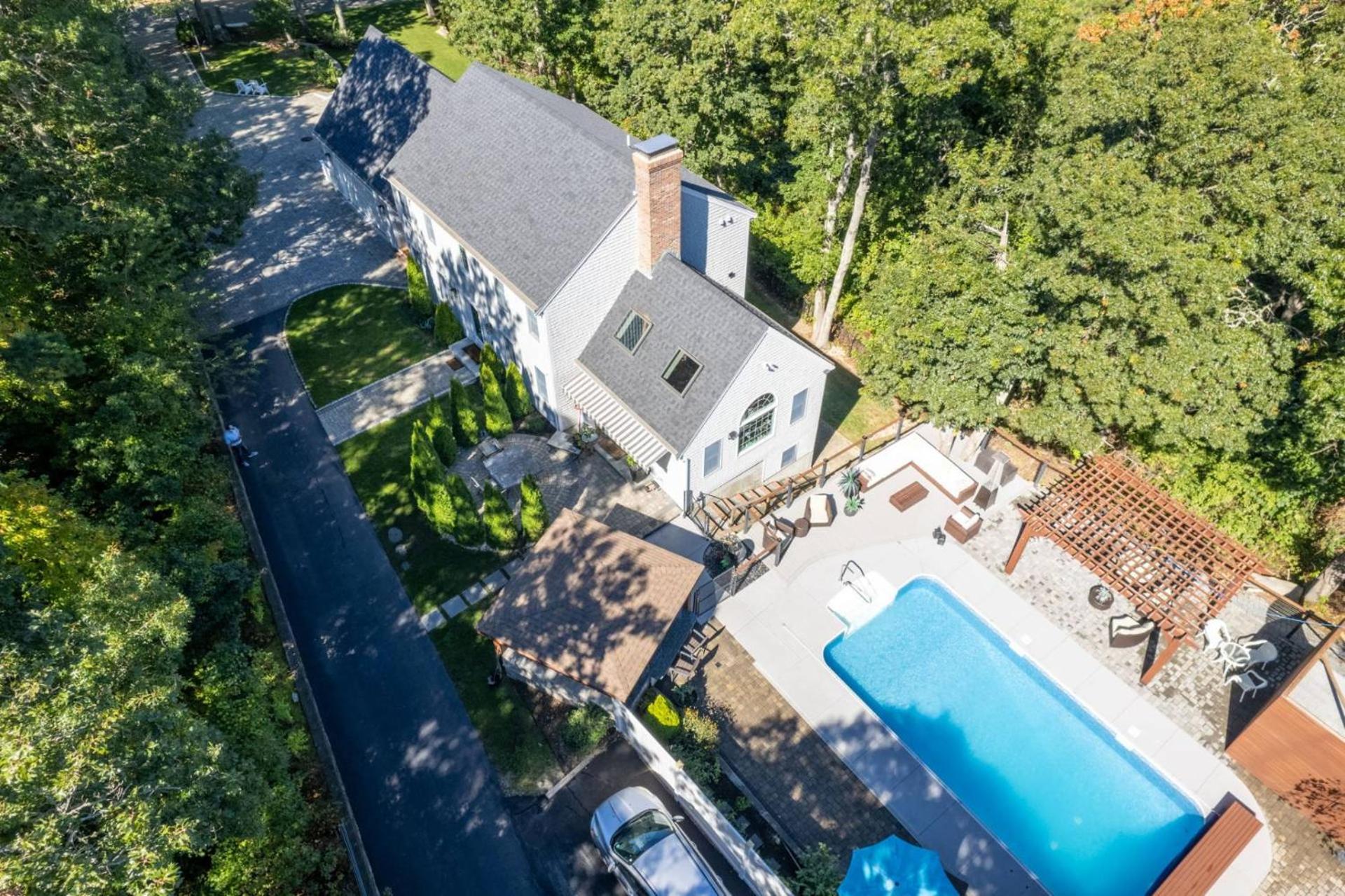 Barnstable Luxury Family Retreat With Pool, Fire Pit And Beach Nearby Villa Exterior photo